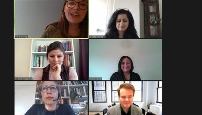 Debatten foregikk på Zoom og ble ledet av Dagens Næringsliv-journalist Ingrid Ekeberg (øverst til venstre). For øvrig deltok Anita Rathore, markedsføringsansvarlig Assia Chelaghma i Mino.Jur, Haavind-direktør Dyveke Hamza, UiO-professor Kristin Bergtora Sandvik, og Kluge-advokat og tidligere statssekretær Ove Vanebo. Debatten foregikk på Zoom og ble ledet av Dagens Næringsliv-journalist Ingrid Ekeberg (øverst til venstre). For øvrig deltok Anita Rathore, markedsføringsansvarlig Assia Chelaghma i Mino.Jur, Haavind-direktør Dyveke Hamza, UiO-professor Kristin Bergtora Sandvik, og Kluge-advokat og tidligere statssekretær Ove Vanebo.