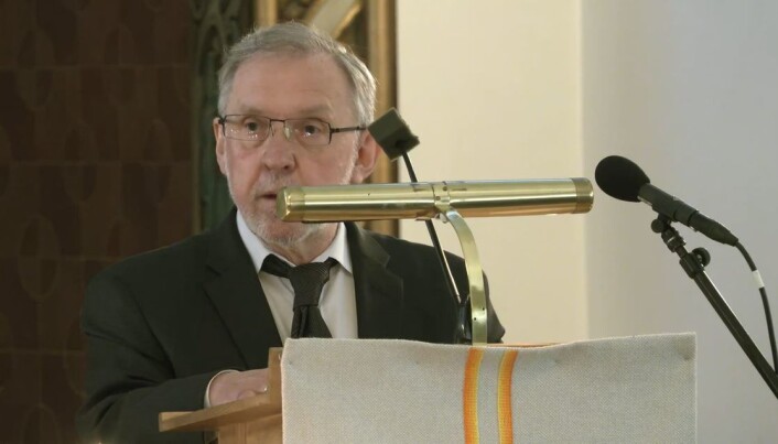 Harald Stanghelle talte i kirken. Harald Stanghelle talte i kirken.