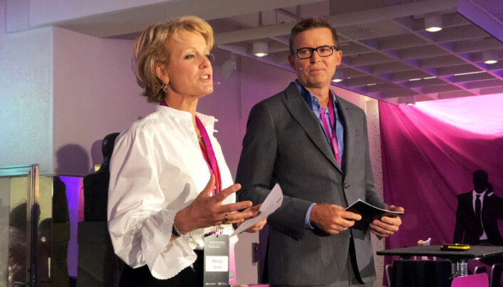 Merete Smith og Torbjørn Buer ledet showet under Advokatenes fagdager 2019. Merete Smith og Torbjørn Buer ledet showet under Advokatenes fagdager 2019.