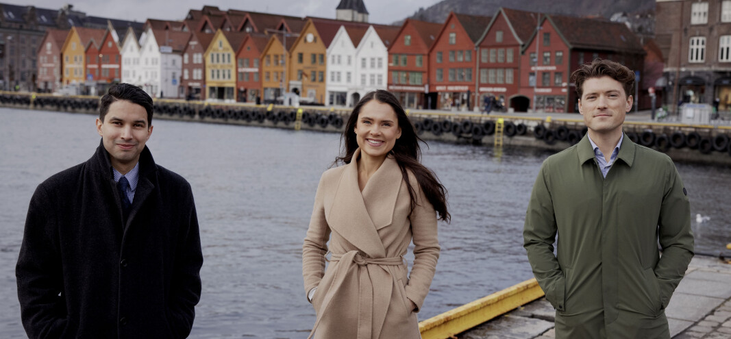 Alexander Gonzalo Sele, Mariann Valde og Sebastian Fohlin Apelseth mener unge advokater får bredere erfaringer i mindre firmaer utenfor Oslo. Alexander Gonzalo Sele, Mariann Valde og Sebastian Fohlin Apelseth mener unge advokater får bredere erfaringer i mindre firmaer utenfor Oslo.