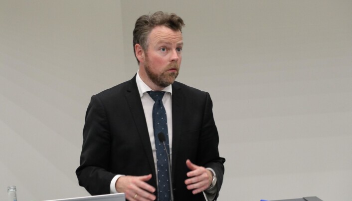 Torbjørn Røe Isaksen takket gruppen og sekretariatet som har utarbeidet rapporten. Torbjørn Røe Isaksen takket gruppen og sekretariatet som har utarbeidet rapporten.