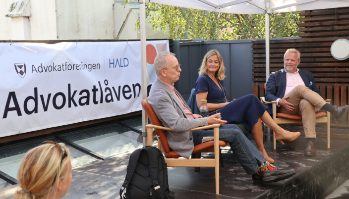 Henrik Syse, Adele Matheson Mestad og Jon Wessel-Aas snakket om rettstaten da Arendalsuka startet mandag. Henrik Syse, Adele Matheson Mestad og Jon Wessel-Aas snakket om rettstaten da Arendalsuka startet mandag.