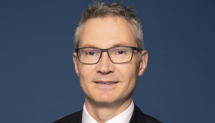 Thomas Olsen. Thomas Olsen.
