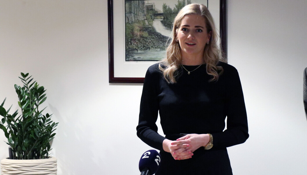 I eit brev til justisminister Emilie Enger Mehl skriv 13 juristar at det er dommarar og advokatar i storbyaene som er vinnarane av domstolsreforma. I eit brev til justisminister Emilie Enger Mehl skriv 13 juristar at det er dommarar og advokatar i storbyaene som er vinnarane av domstolsreforma.