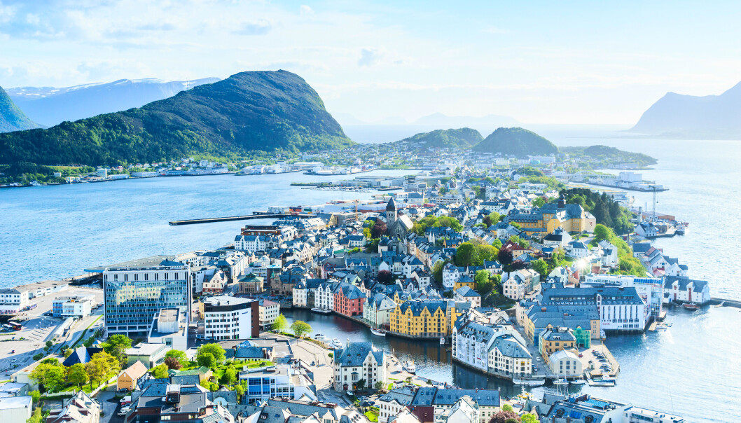 Eit innlegg frå nitten advokatar i Ålesund skapar reaksjonar. Eit innlegg frå nitten advokatar i Ålesund skapar reaksjonar.