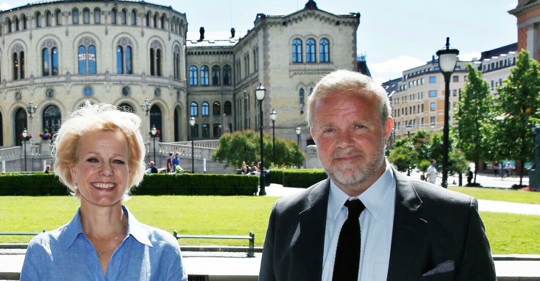 Merete Smith og Jon Wessel-Aas kan se frem til at Stortinget skal behandle det lovforslaget som Solberg-regjeringen la frem.
