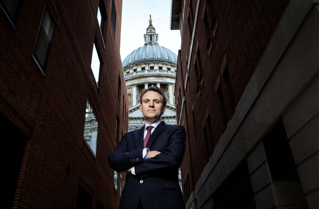 Petter Kaland Melsom startet nylig ved Thommessens London-kontor som ligger nærmest vegg-i-vegg med St. Pauls-katedralen. Petter Kaland Melsom startet nylig ved Thommessens London-kontor som ligger nærmest vegg-i-vegg med St. Pauls-katedralen.