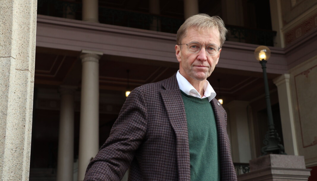 Professor Finn Arnesen ved Det juridiske fakultet i Oslo. Professor Finn Arnesen ved Det juridiske fakultet i Oslo.