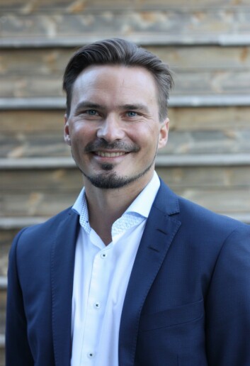 Tom Johansen. Tom Johansen.