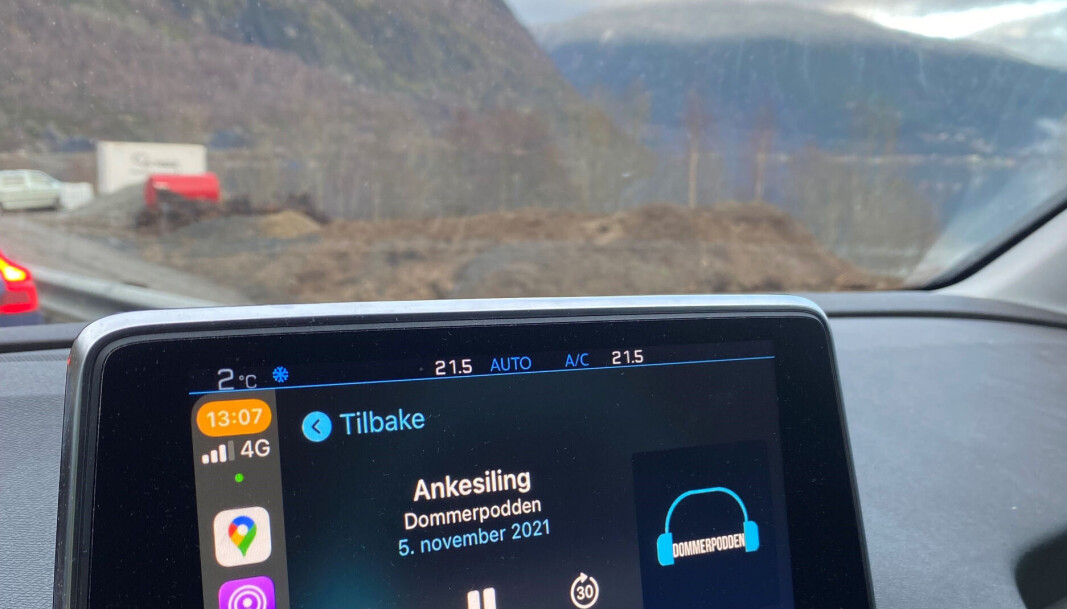 – Det nærmeste jeg kommer å jobbe på reise er å lytte til podkaster med fagrelatert innhold, sier advokat Lene Knapstad fra Førde. – Det nærmeste jeg kommer å jobbe på reise er å lytte til podkaster med fagrelatert innhold, sier advokat Lene Knapstad fra Førde.