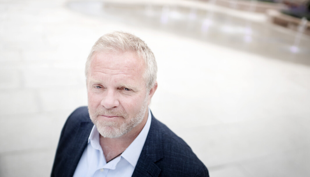 - Dette gjøres altså utenom den ordinære dispensasjonsordningen, som står på egne ben, sier Jon Wessel-Aas. - Dette gjøres altså utenom den ordinære dispensasjonsordningen, som står på egne ben, sier Jon Wessel-Aas.