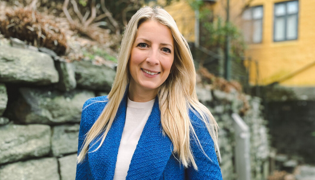 – Vi jobber mange timer, men det er ikke nødvendigvis dét som er nøkkelen for å bli partner. Man må få klienten til å forstå verdien av det man gjør – slik at de kommer tilbake. – Vi jobber mange timer, men det er ikke nødvendigvis dét som er nøkkelen for å bli partner. Man må få klienten til å forstå verdien av det man gjør – slik at de kommer tilbake.
