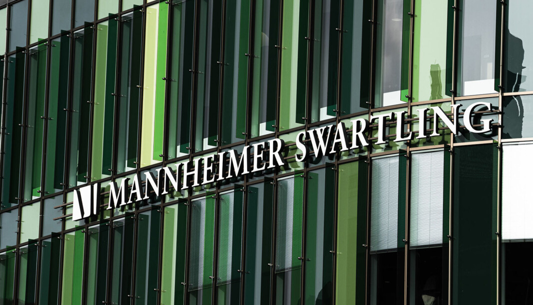 Mannheimer Swartling har til nå hatt omfattende virksomhet i Moskva. Det blir det nå en slutt på. Mannheimer Swartling har til nå hatt omfattende virksomhet i Moskva. Det blir det nå en slutt på.
