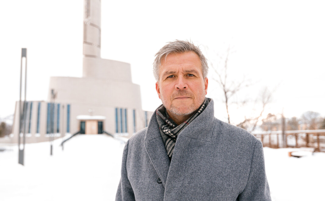 Advokat Kjetil Nilsen foran Nordlyskatedralen i Alta. Advokat Kjetil Nilsen foran Nordlyskatedralen i Alta.
