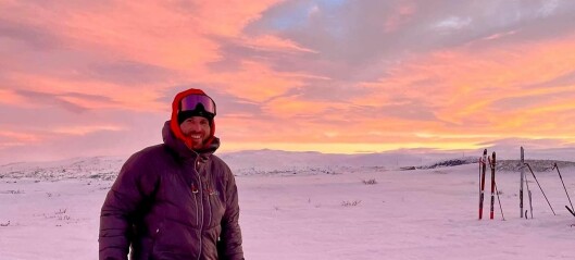 Går over Grønland på ski for å samle inn penger til nødhjelpsarbeid i Ukraina