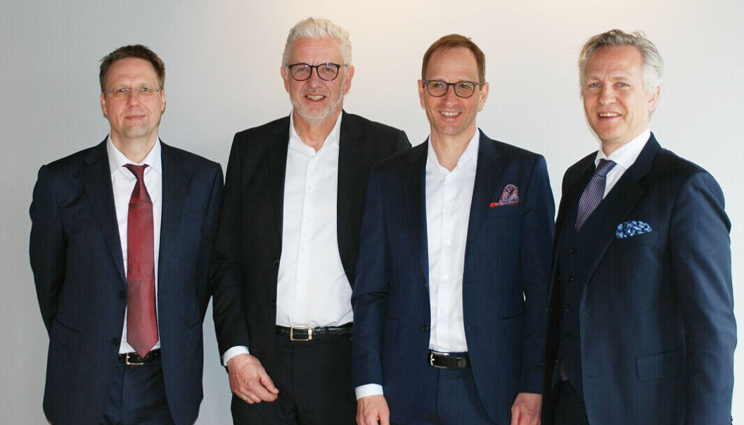 Fra onsdag 27. april 2022 er Jens-Christian Pastille, Johan S. Seland, Christian Rödl og Jørgen S. Jynge kolleger. Fra onsdag 27. april 2022 er Jens-Christian Pastille, Johan S. Seland, Christian Rödl og Jørgen S. Jynge kolleger.