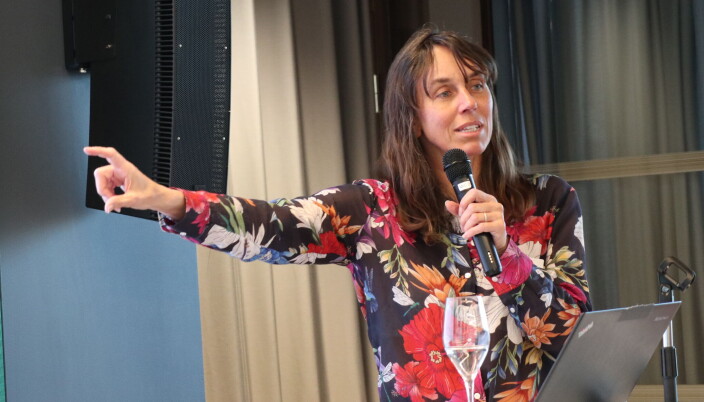 Bettina Banoun. Bettina Banoun.