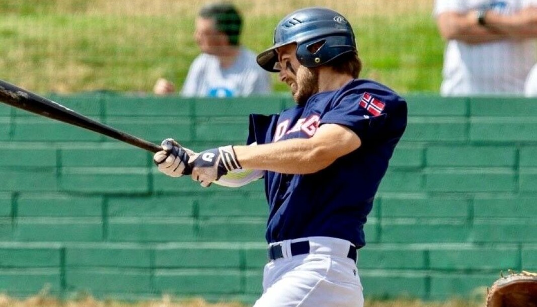 For Emil August Fjellvang har baseball vært en lidenskap nesten hele livet. For Emil August Fjellvang har baseball vært en lidenskap nesten hele livet.