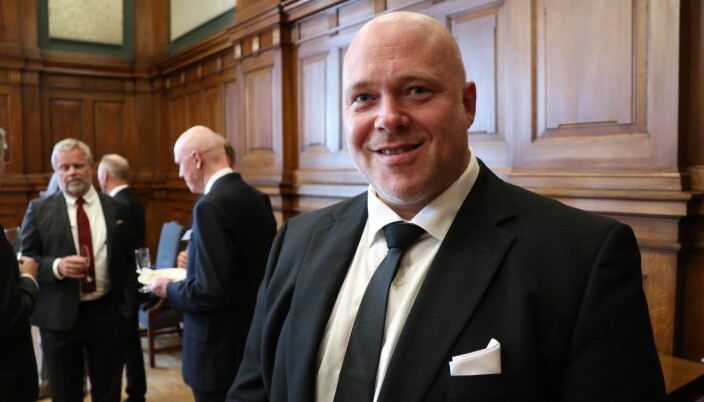 Øivind Sterri, advokat og partner i Advokatfirmaet Sterri, Rehmann & Henriksen. Øivind Sterri, advokat og partner i Advokatfirmaet Sterri, Rehmann & Henriksen.