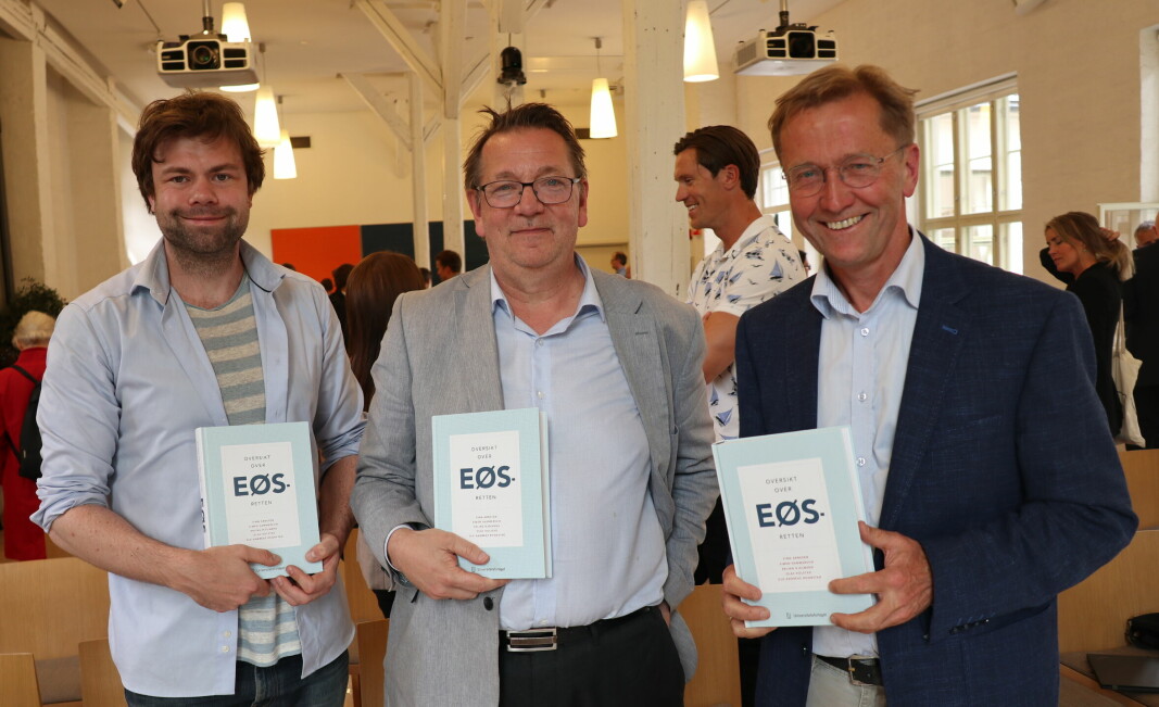 Simen Hammersvik, Ole-Andreas Rognstad og Finn Arnesen er tre av de fem forfatterne som nå har lansert boken «Oversikt over EØS-retten».
