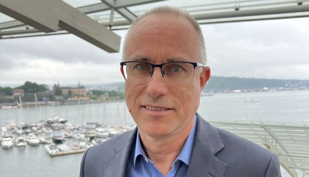 Tarjei Thorkildsen er utpreget pragmatisk og brenner for å løse problemer, forteller han selv. Her på BAHR-terrassen. Tarjei Thorkildsen er utpreget pragmatisk og brenner for å løse problemer, forteller han selv. Her på BAHR-terrassen.