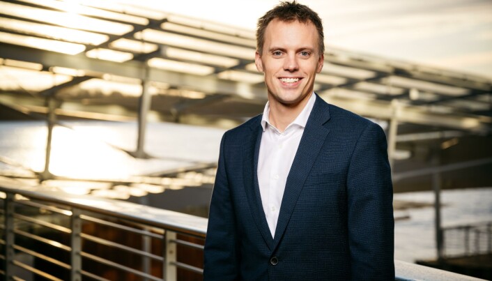 Tor Olav Carlsen har tidligere vært juridisk direktør i Arbeidsgiverforeningen Spekter. Tor Olav Carlsen har tidligere vært juridisk direktør i Arbeidsgiverforeningen Spekter.