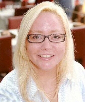 Vivi Cecilie Bjerkaas. Vivi Cecilie Bjerkaas.