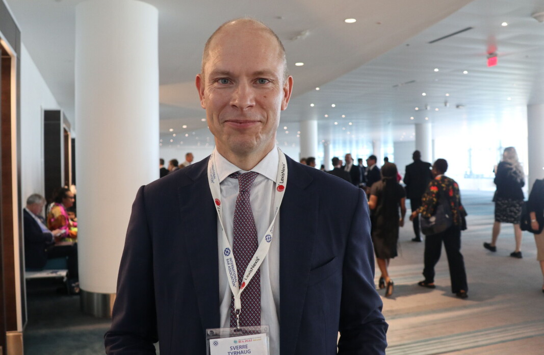 Advokat og partner Sverre Tyrhaug i Thommessen på Miami Beach Convention Center. Advokat og partner Sverre Tyrhaug i Thommessen på Miami Beach Convention Center.