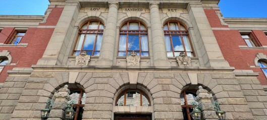Høyesterett: Alderskrav for familieetablering er ikke i strid med EMK Høyesterett: Alderskrav for familieetablering er ikke i strid med EMK