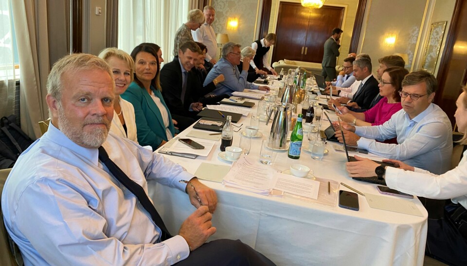 Foran fra v. leder Jon Wessel-Aas, generalsekretær Merete Smith og nestleder Trude Marie Wold i den norske Advokatforeningen sammen med de andre lederne i de nordiske og baltiske advokatforeningene.