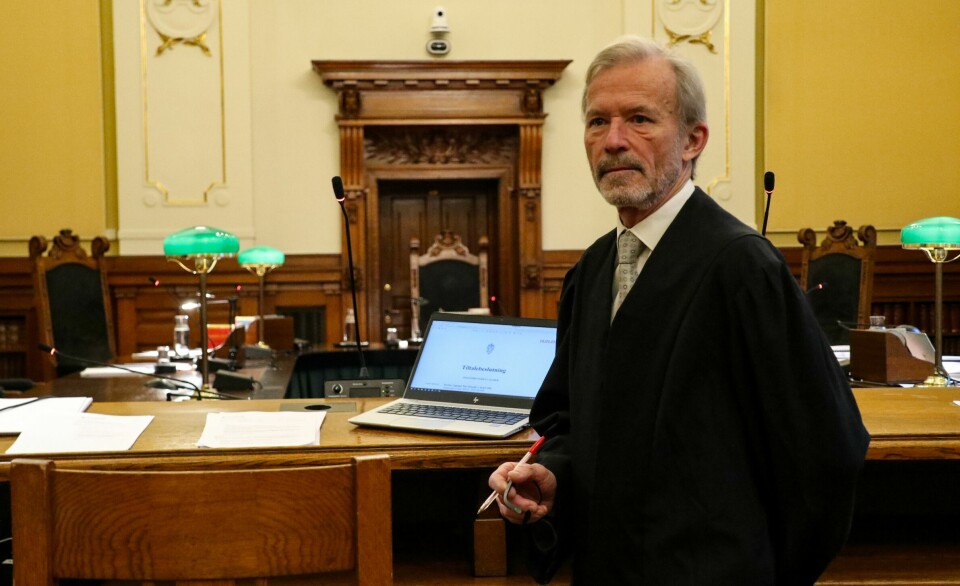 Frode Sulland er prosessfullmektig i Høyesterett på vegne av den tiltalte kvinnen.