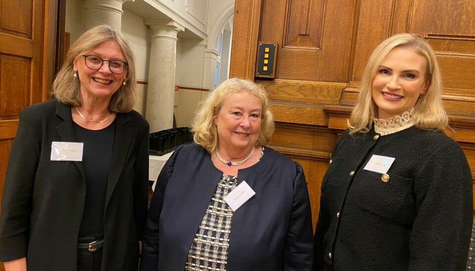 Høyesterettsdommer Hilde Indreberg, justitiarius Toril Marie Øie og advokat Lisa-Mari Moen Jünge.