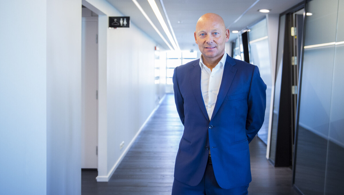 - Mer enn middels interessert i bildekunst